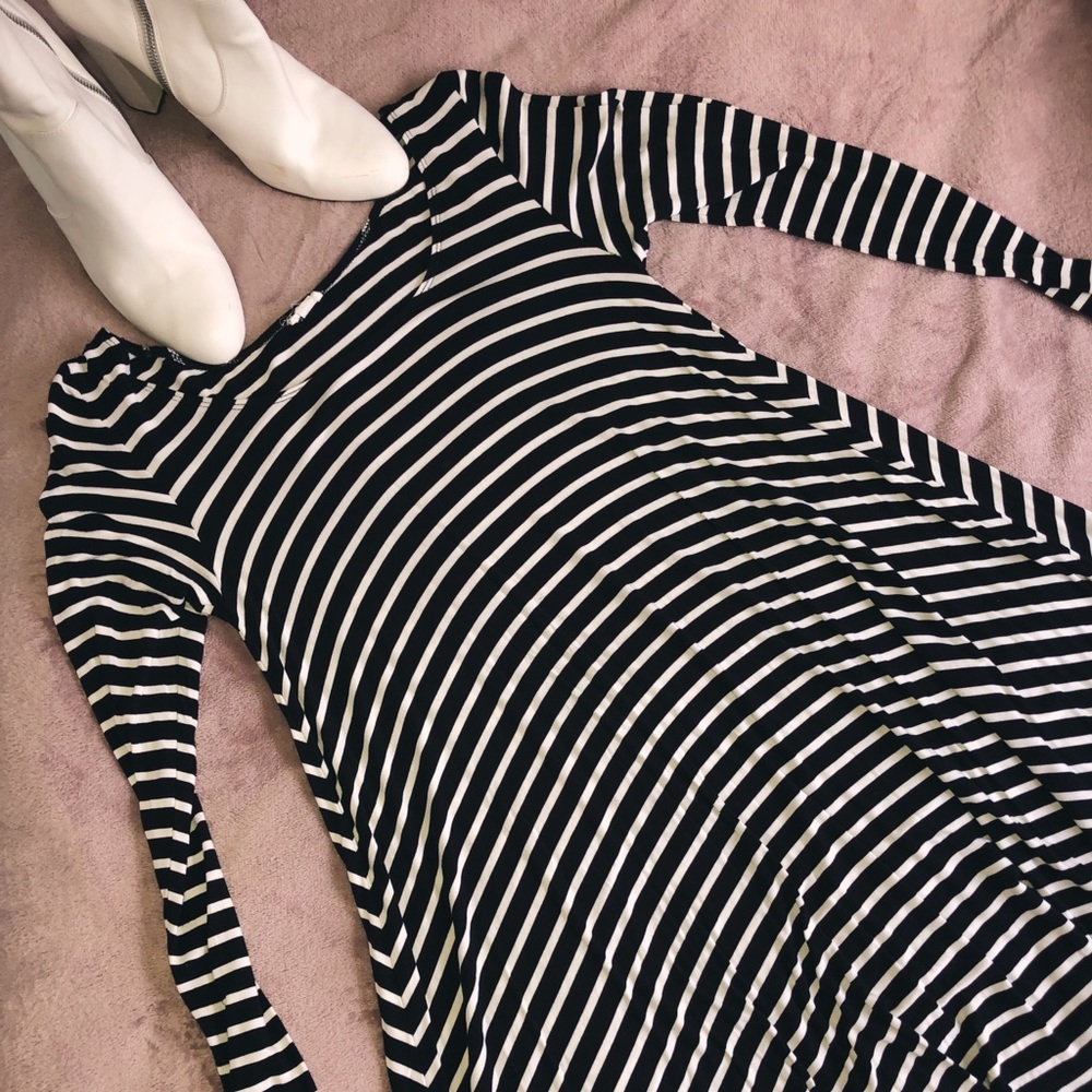 GARAGE| Long-sleeve Striped Dress